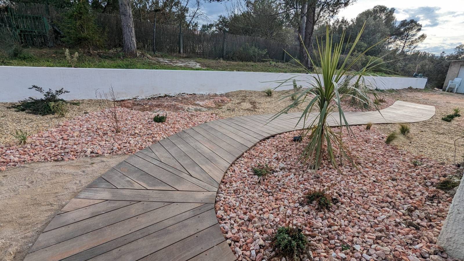 Réalisation un ponton en Cumaru à Rians dans le Var