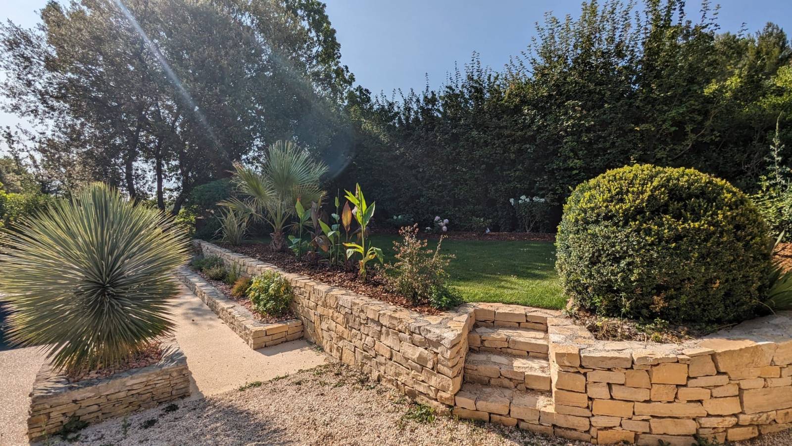 Aménagement d'un jardin à Rians dans le Var