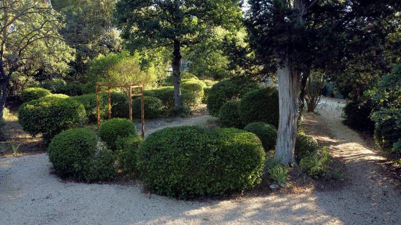 Rénovation d'un jardin dans un Château du 18e siècle à Ventabren
