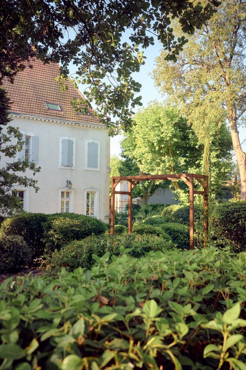Rénovation d'un jardin dans un Château du 18e siècle à Ventabren