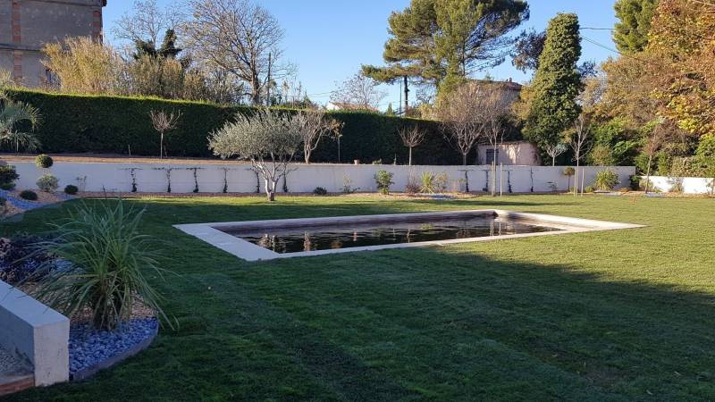 Réhabilitation des extérieurs d'une villa moderne à Eguilles en Provence