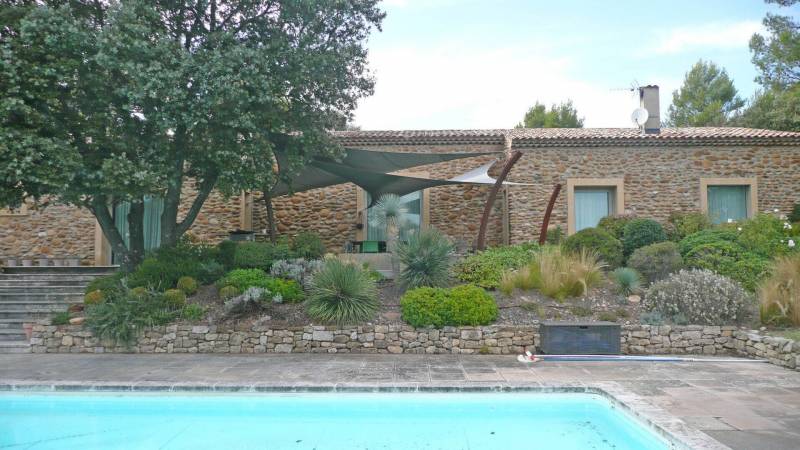 Faites confiances à un jardinier professionnel pour vos travaux d'entretiens dans le Var