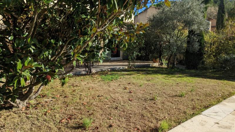 Aménagement d'un jardin à Aix en Provence dans les Bouches du Rhône