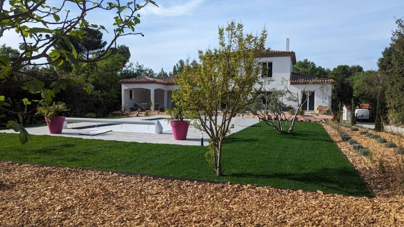 Aménagement de jardin à Jouques dans les Bouches-du-Rhône