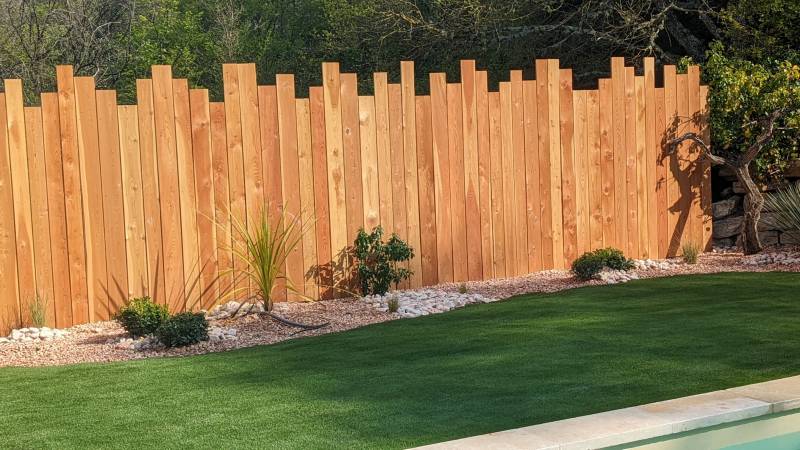 Implantation d'une palissade en bois à St Tropez dans le var