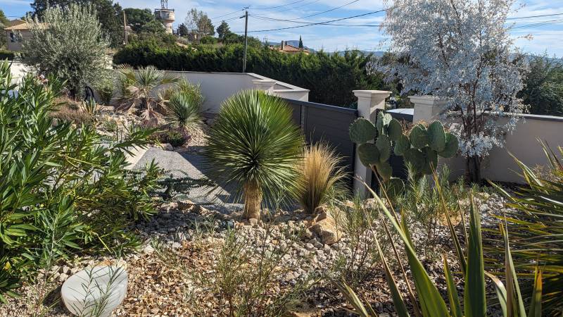 Création d'une entrée à Venelles dans les Bouches-du-Rhône