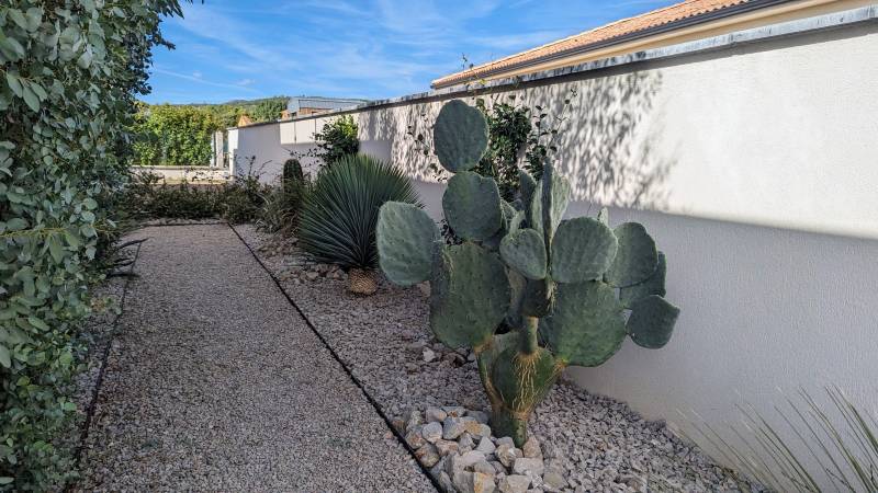Aménagement d'une coursive hall d'entrée à Pourrières dans le Var