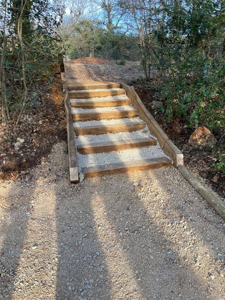 Création d'un Jardin Provençal à la Verdière dans le Var
