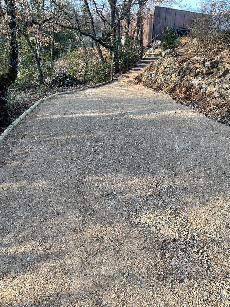 Création d'un Jardin Provençal à la Verdière dans le Var