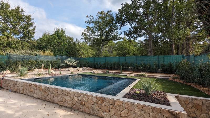 Aménagement d'un jardin à Saint Maximin la Ste Baume dans le Var