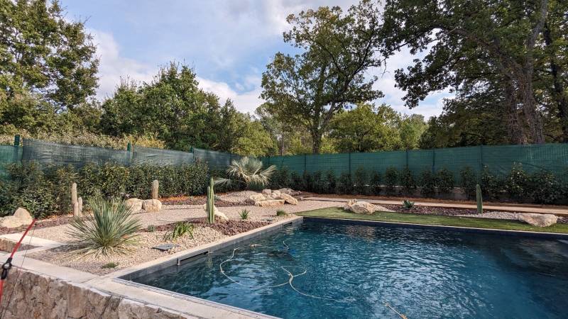Aménagement d'un jardin à Saint Maximin la Ste Baume dans le Var
