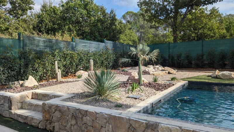 Aménagement d'un jardin à Saint Maximin la Ste Baume dans le Var